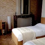 - Restaurant Au Tonnelier 3*