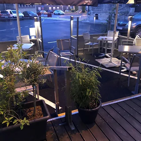 Hotel - Restaurant Au Tonnelier 3*