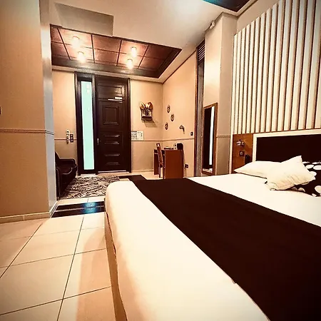 Au Tonnelier Hotel 3*