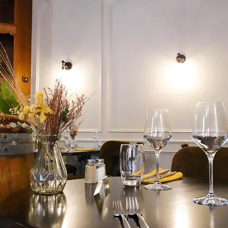 Au Tonnelier Hotel Bergues