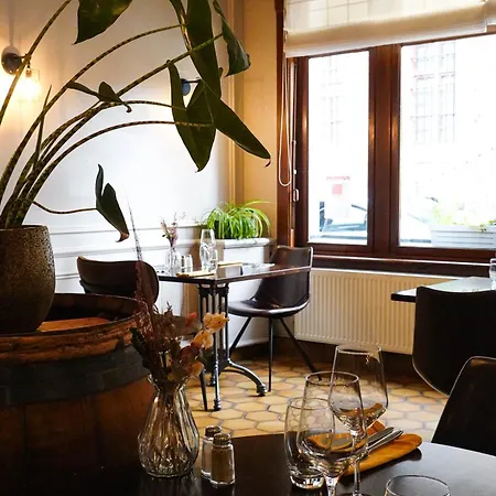 Au Tonnelier Hotel Bergues