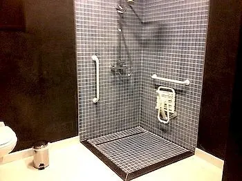 - Restaurant Au Tonnelier Hotel Bergues