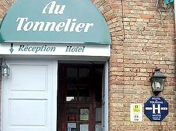 - Restaurant Au Tonnelier Hotel Bergues