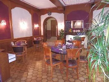 - Restaurant Au Tonnelier Hotel Bergues
