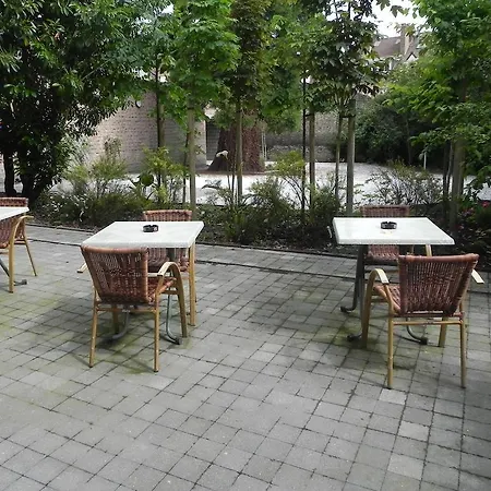 - Restaurant Au Tonnelier Bergues