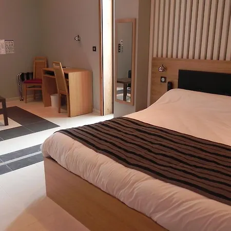 - Restaurant Au Tonnelier 3*