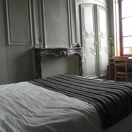 - Restaurant Au Tonnelier Hotel 3*