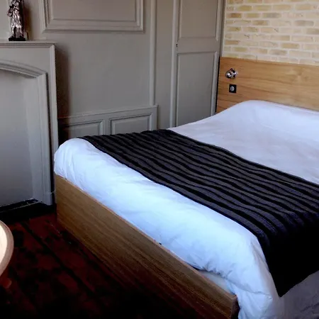 - Restaurant Au Tonnelier Hotel 3*